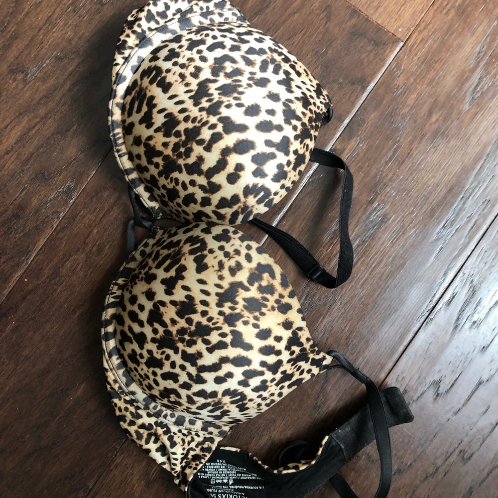 Very Sexy Victoria Secret in perfect condition